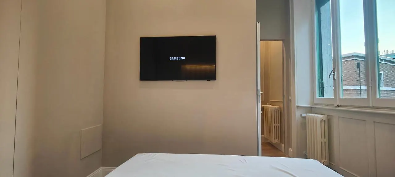 Marcora 6 R Luxury Living Apartment Milan