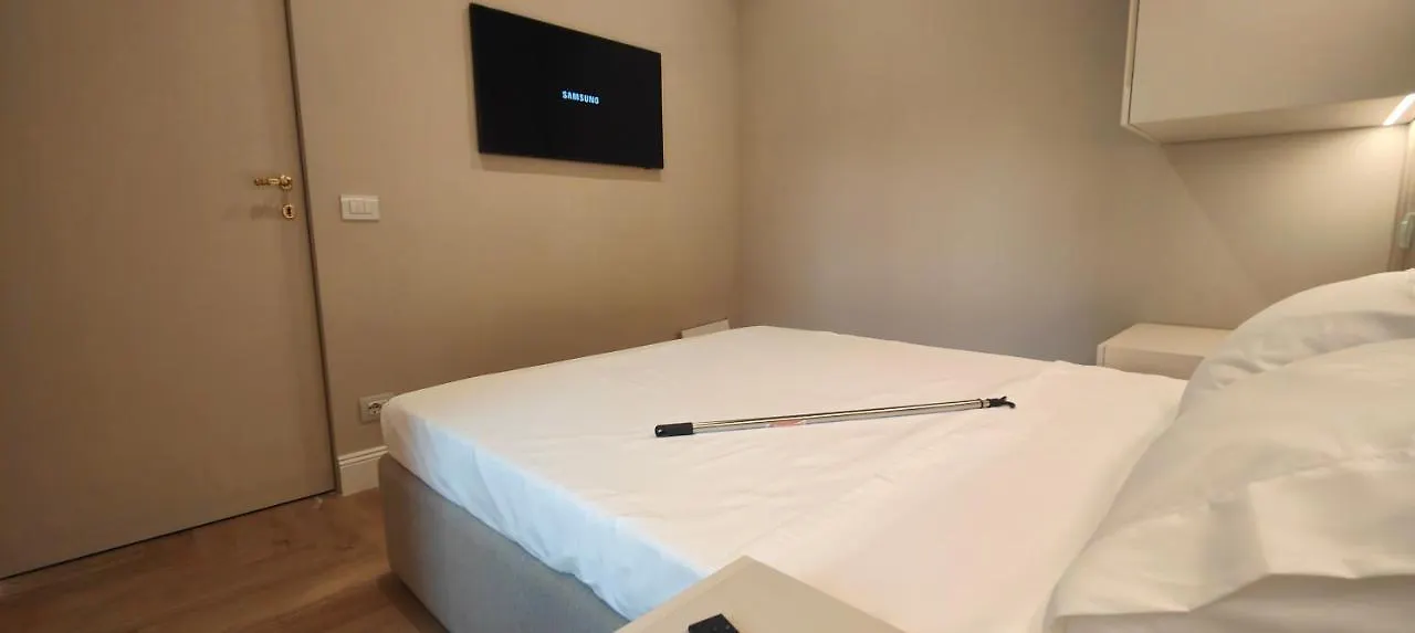 Marcora 6 R Luxury Living Apartment Milan