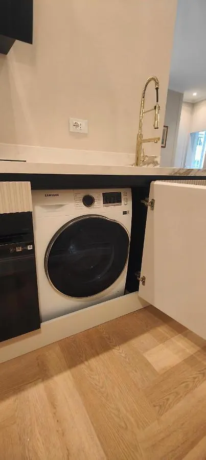 ミラノMarcora 6 R Luxury Livingアパートメント アパート ミラノ
